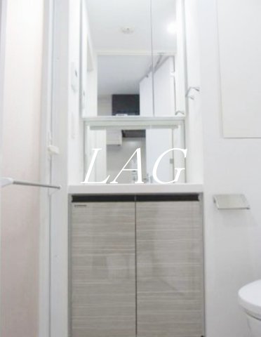 洗面設備　洗面台です。