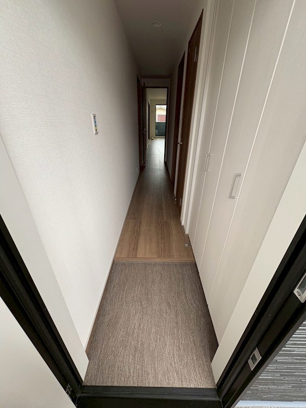 玄関　※2025年12月24日撮影　202