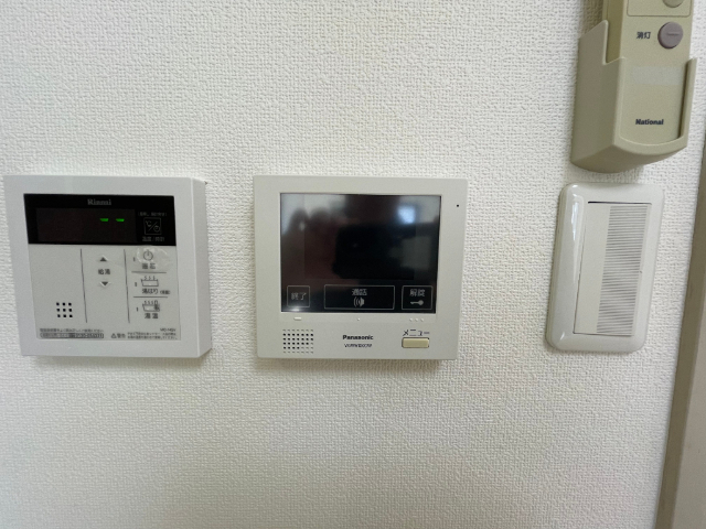 セキュリティ　モニター付インターホン