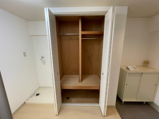 収納　広いクローゼット