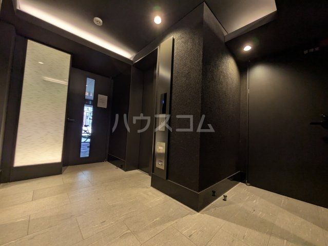 プライムアーバン西日暮里フロントの外観写真