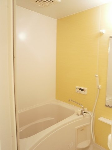 バス・シャワールーム　日々の疲れを癒すお風呂付です