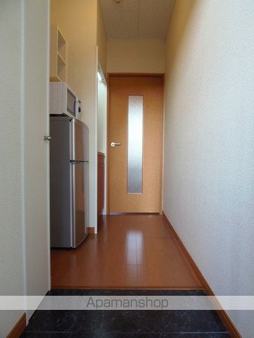 レオパレスグレイスコートIIの玄関写真