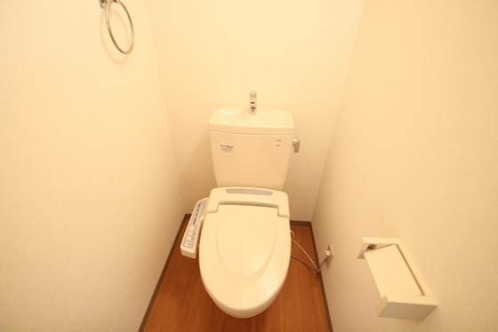 トイレ　※別部屋の写真です