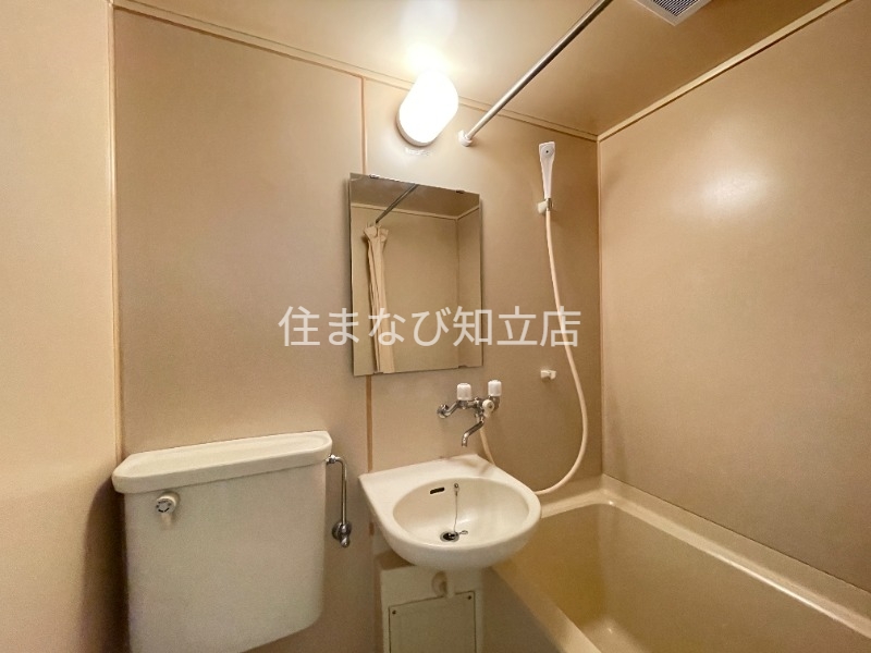 洗面設備　同型別部屋写真
