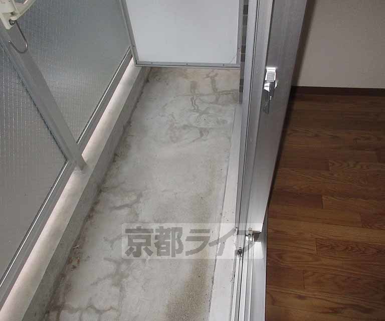 バルコニー　広いバルコニーです