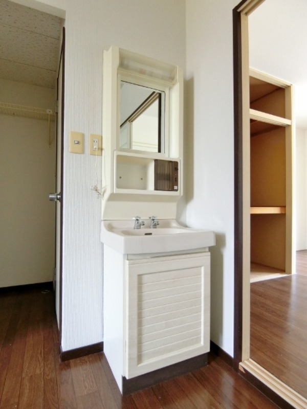 洗面設備　図面と現状に相違がある場合には現状を優先