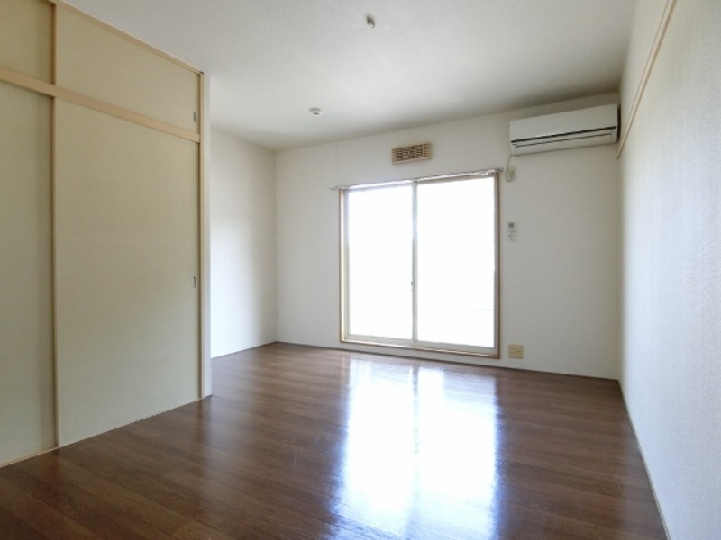 居室・リビング　図面と現状に相違がある場合には現状を優先