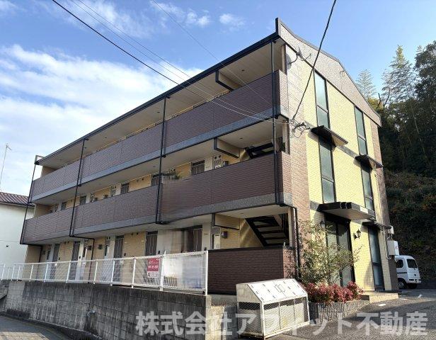 建物外観　アンジェラ・鉄骨造