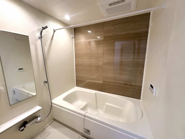 バス・シャワールーム　一坪風呂