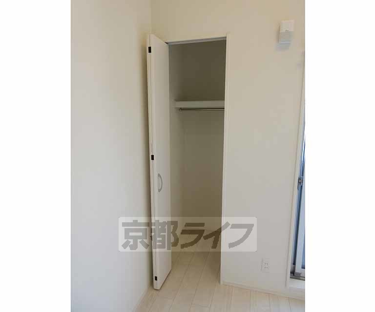 収納　・奥行きの有る収納です・