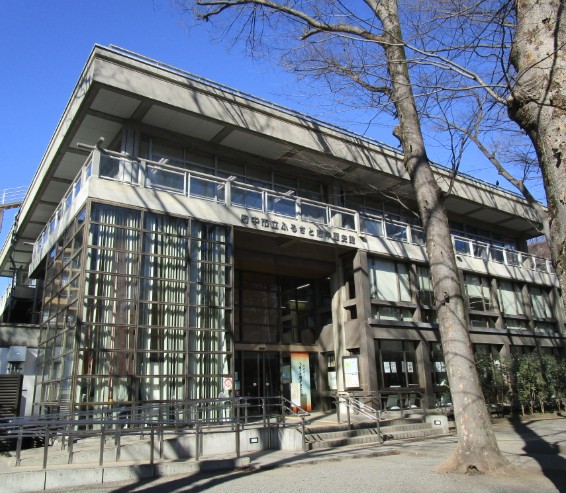 図書館　府中市立宮町図書館（図書館）まで110m