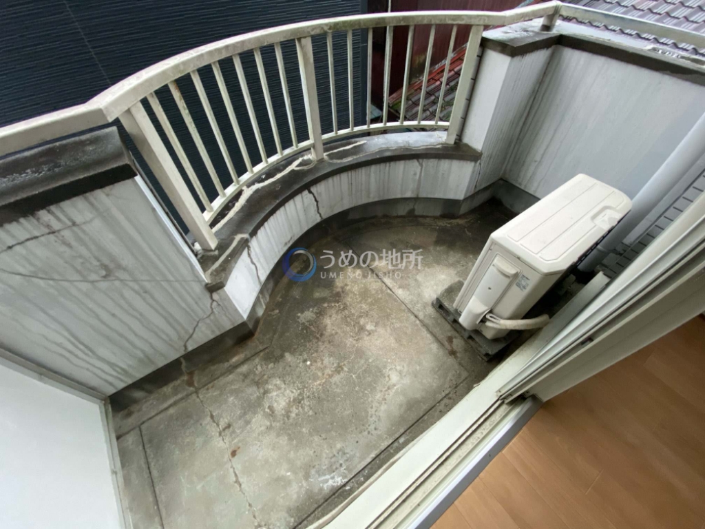 バルコニー　バルコニー