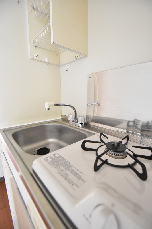 キッチン　ガスコンロあります。