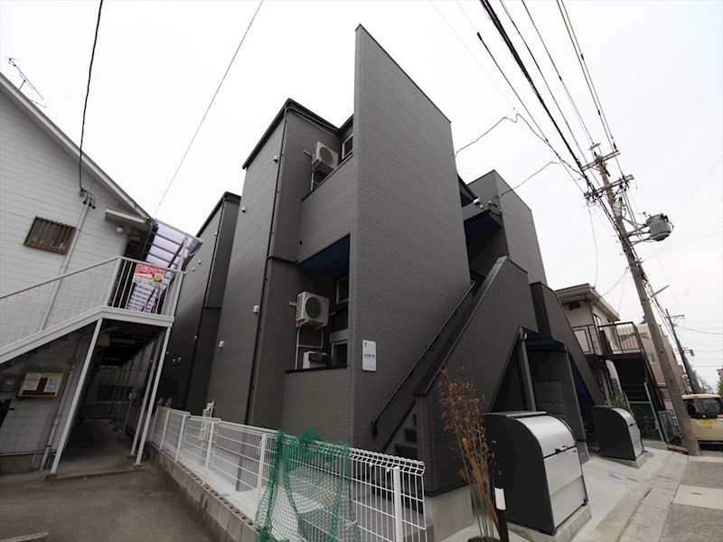 建物外観　外観　デザイナーズ　光インターネット無料