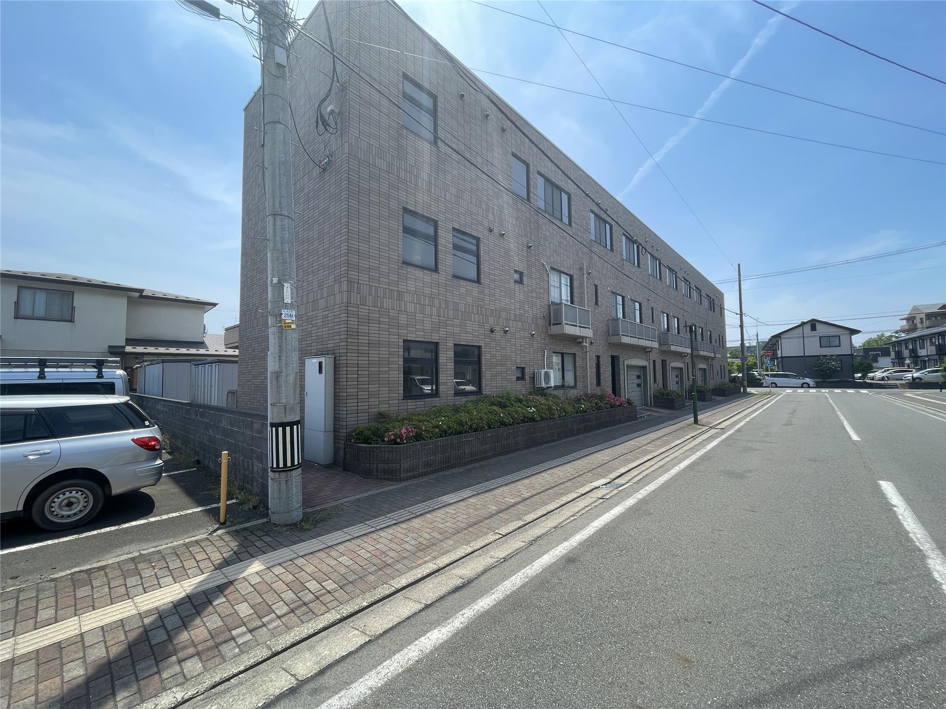 建物外観　鉄筋コンクリート造マンション♪