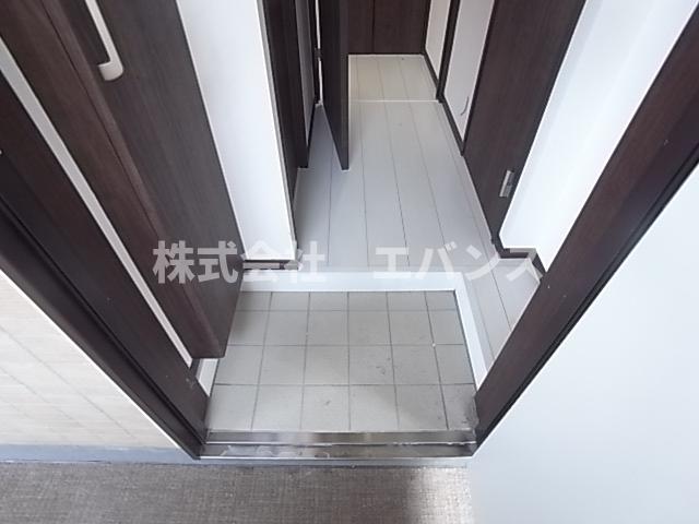 玄関　落ち着いた玄関です