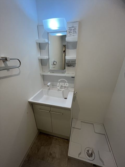 洗面設備　アート天王寺　独立洗面台