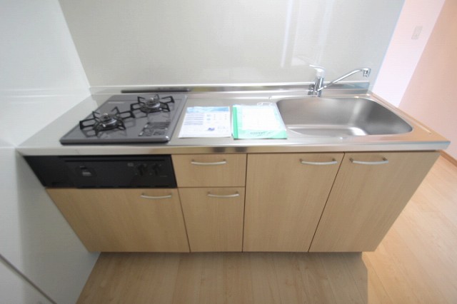 キッチン　同物件別室