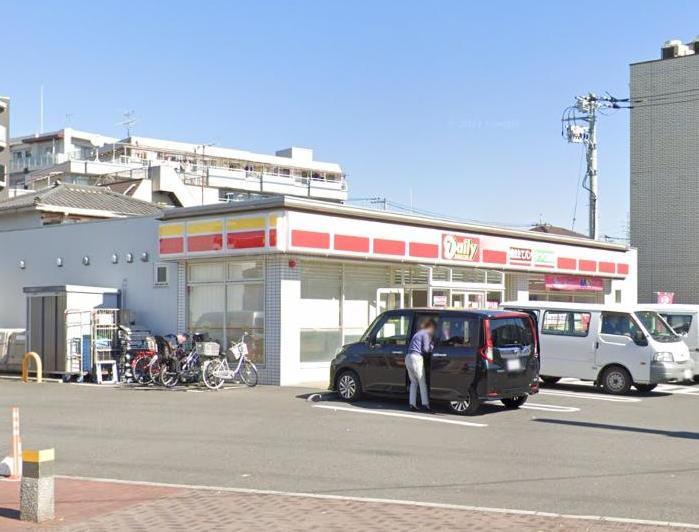 コンビニ　デイリーヤマザキ（コンビニ）まで45m