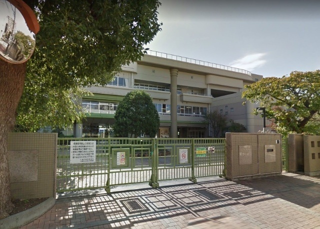 小学校　川崎市立井田小学校（小学校）まで456m