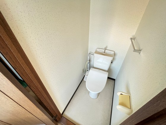 トイレ　※別部屋の写真です