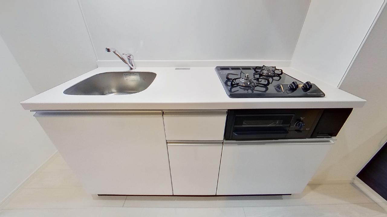キッチン　写真は反転同タイプ別部屋の写真