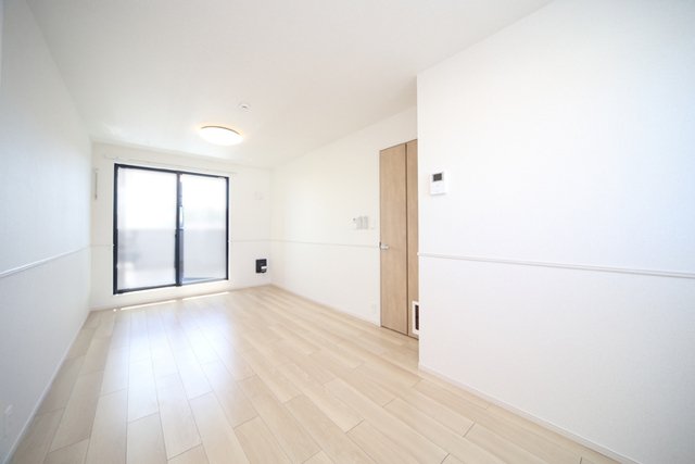 居室・リビング　同タイプのお部屋です（現況を優先します）