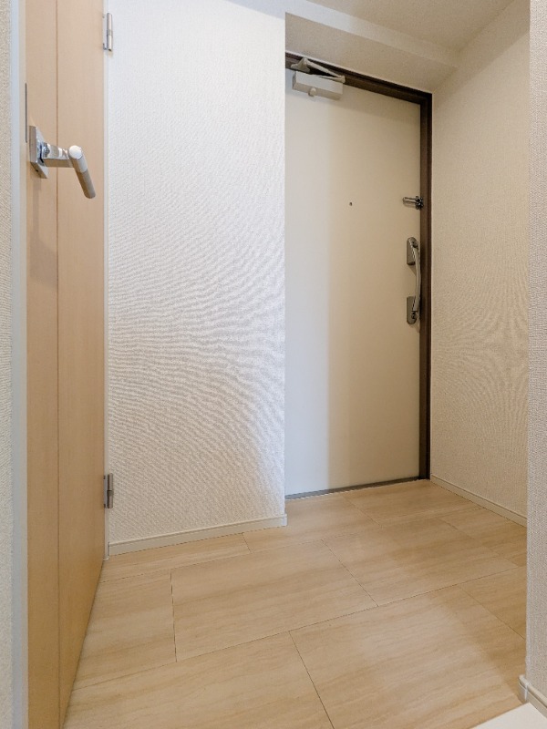 玄関　図面と現状に相違がある場合には現状を優先