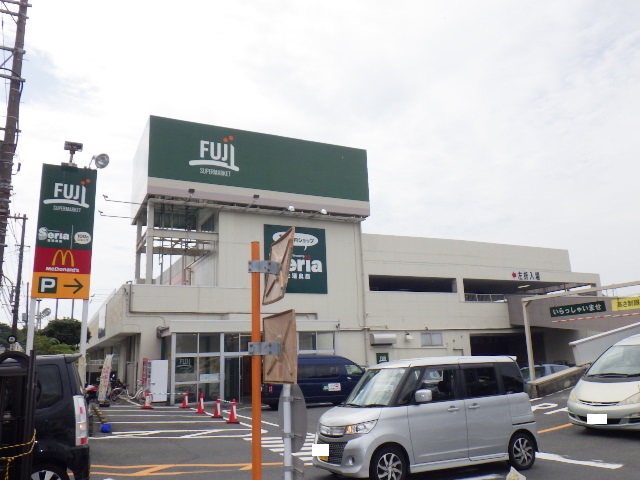スーパー　ＦＵＪＩ　野比店（スーパー）まで106m