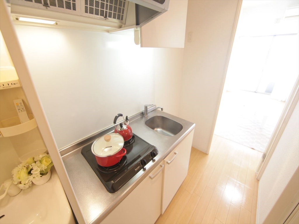 キッチン　システムキッチン（ガス2口コンロ付）