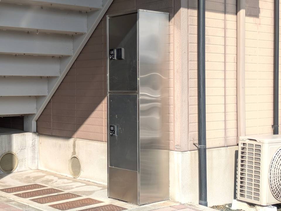 エントランス　宅配ボックス