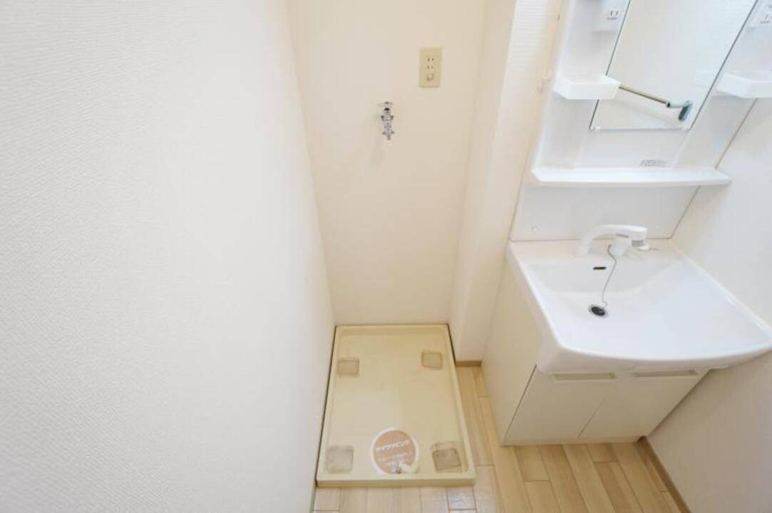 洗面設備　洗濯機置場