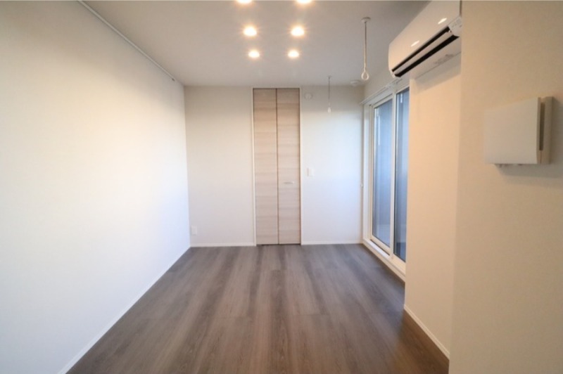 居室・リビング　図面と現状に相違がある場合には現状を優先