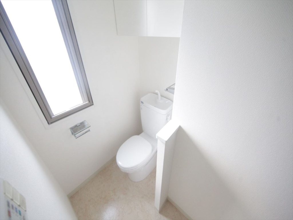 トイレ　洋式トイレ（温水洗浄便座設置可）