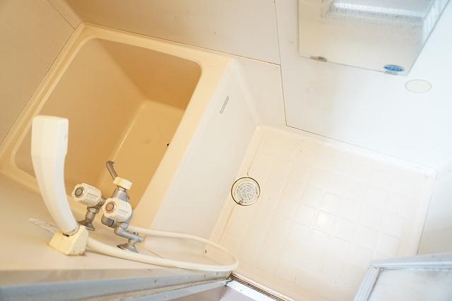 バス・シャワールーム　浴室