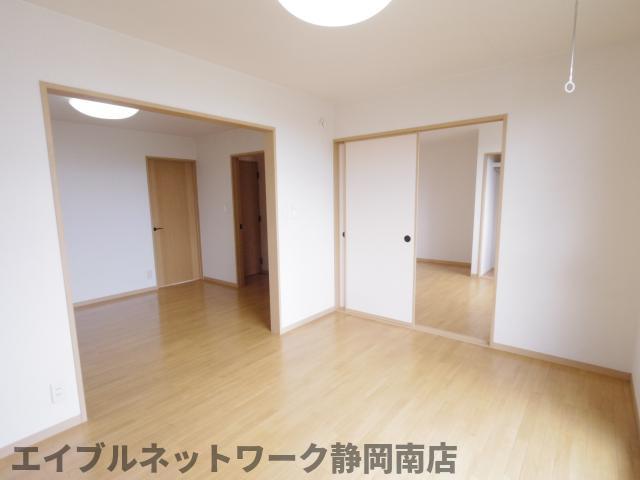 その他　使いやすい居間です