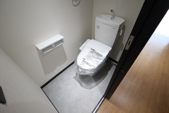 トイレ　※別部屋の写真です