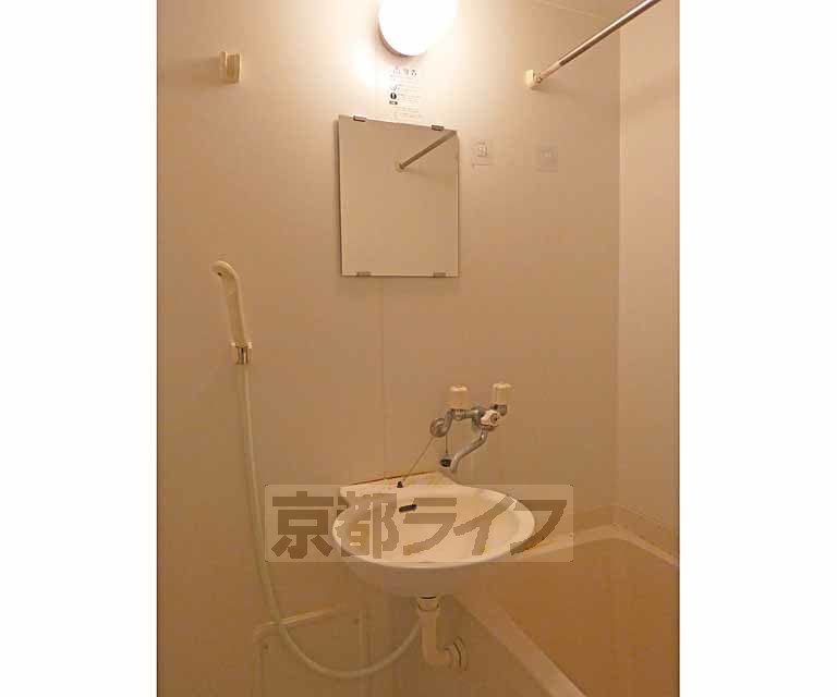 洗面設備　洗面所です。