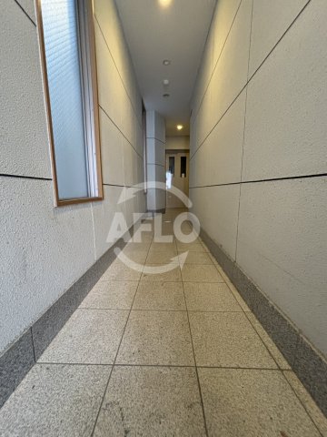 ロビー　巨匠　ロビー