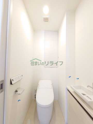 トイレ　クレストコート文京湯島