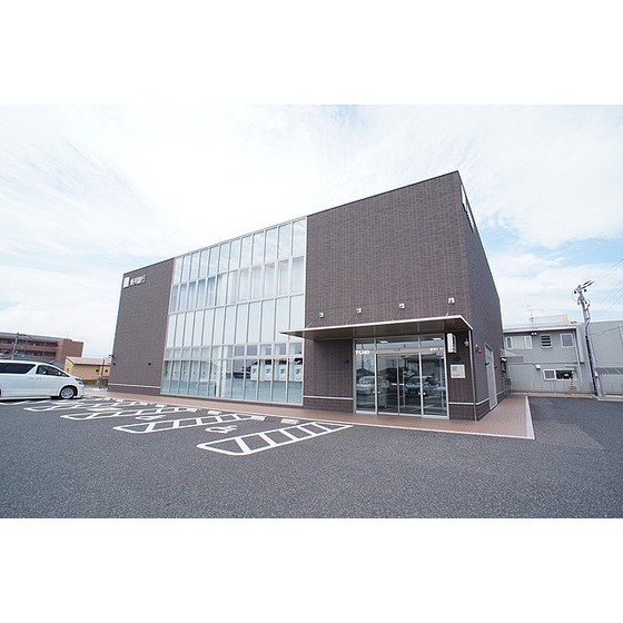 銀行　東邦銀行八山田支店（銀行）まで979m