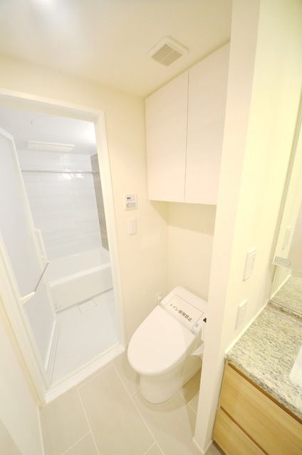 トイレ　※別部屋参考写真