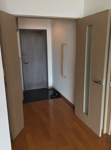 玄関　同タイプ参考写真