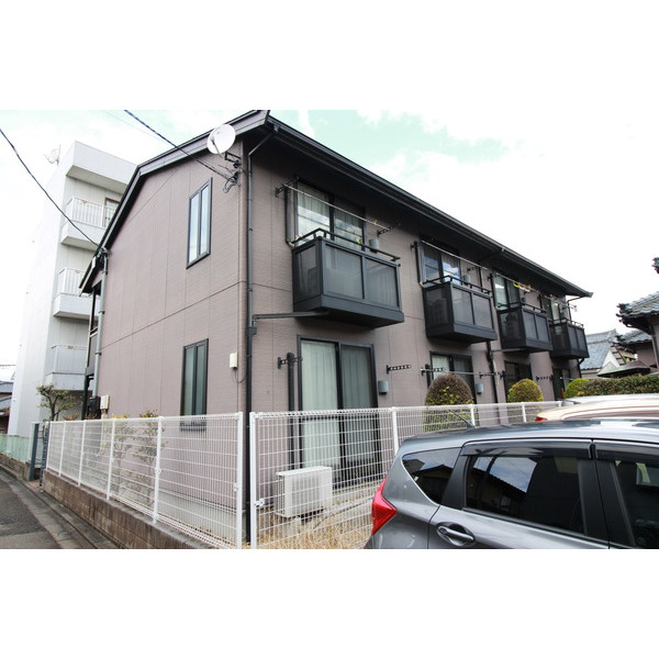 建物外観　２階建