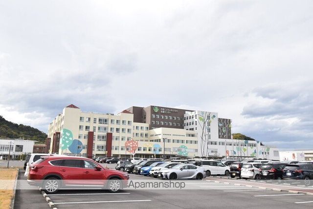 病院　四国こどもとおとなの医療センター（病院）まで1500m