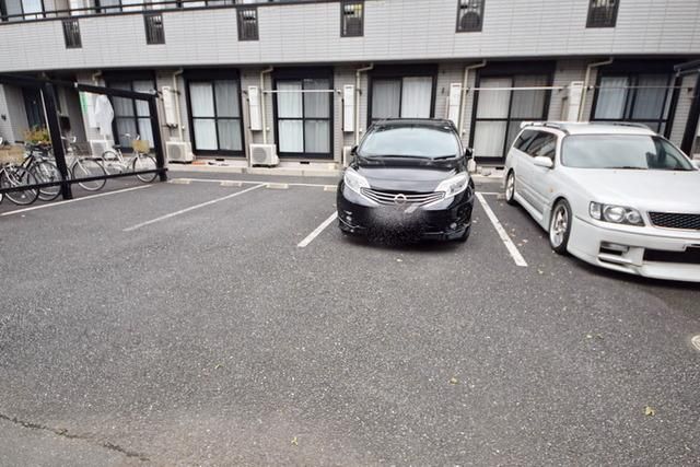 駐車場　★敷地内駐車場です★