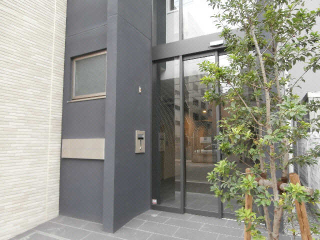 エントランス　エントランス部分