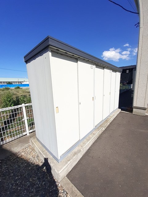 その他設備　物置もありタイヤの収納も大丈夫