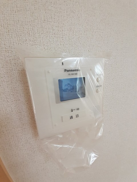 セキュリティ　モニター付きインターホンでセキュリティーも安心